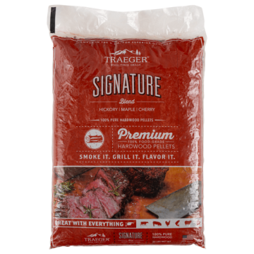 Traeger Wood Pellets, Signature Blend, 20 lb. bag